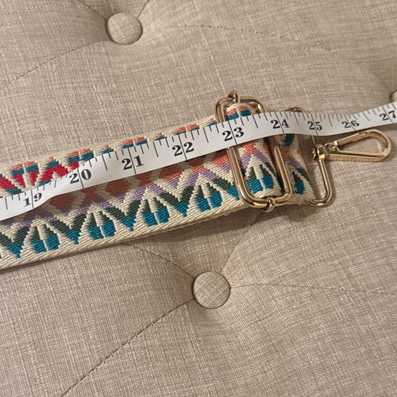 Colorful Geometric Strap - Picture 6 of 7